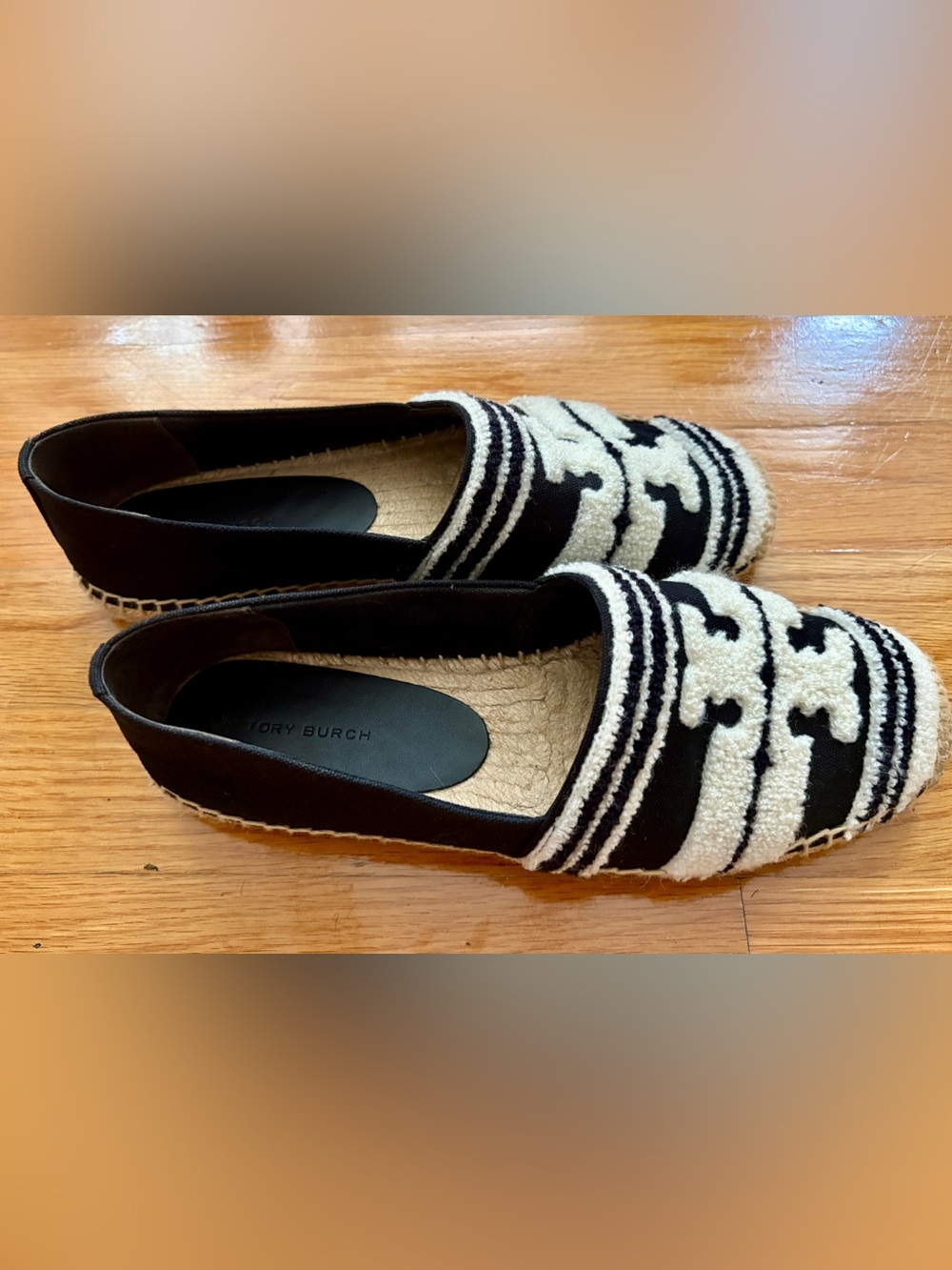 Once worn / like new Tory Burch espadrilles size 7